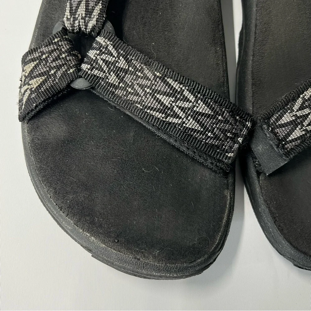 TEVA US 9 Black Mens Universal Terra Fi sport Hiking Outdoor Sandals Black Gray